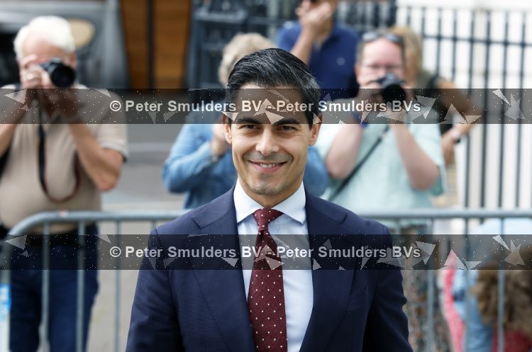 Den Haag 30 juni 2026
Koning Willem Alexander Koningin Maxima en prinses Amalia bij afscheid van Thom de Graaf in raad v State . Rob Jetten 