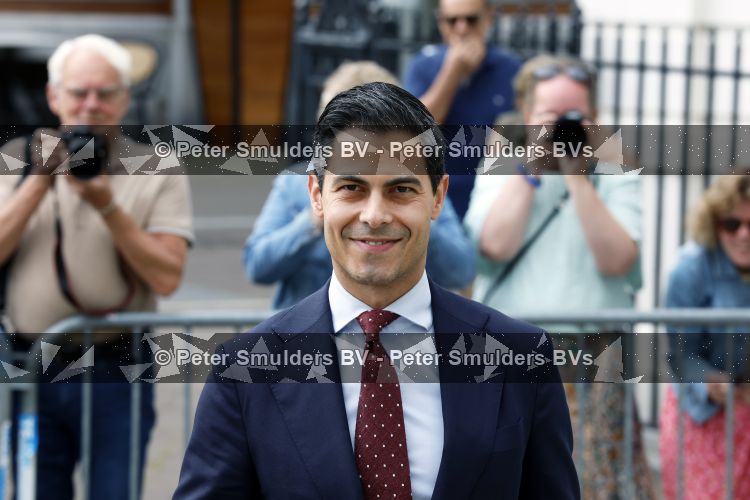 Den Haag 30 juni 2026
Koning Willem Alexander Koningin Maxima en prinses Amalia bij afscheid van Thom de Graaf in raad v State . Rob Jetten 