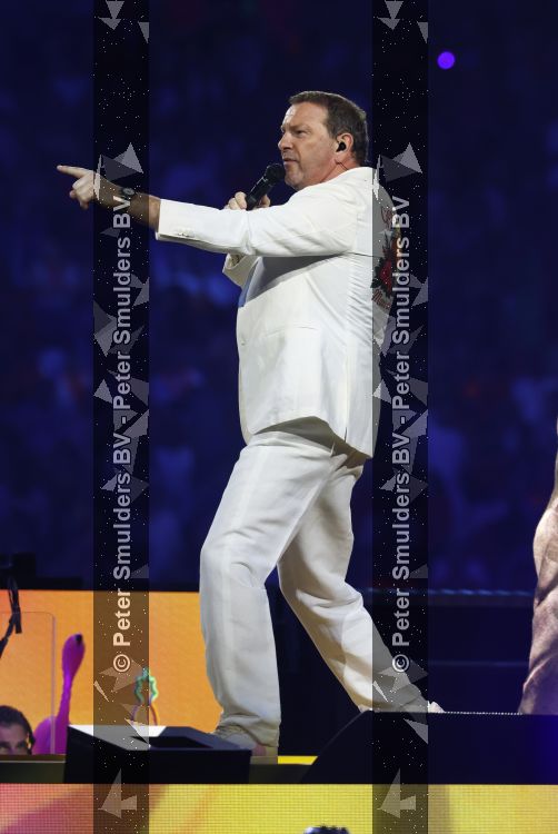 Amsterdam 20 juni 2026
Concert Toppers in de Johan Cruijff arena . 
Robert leroy