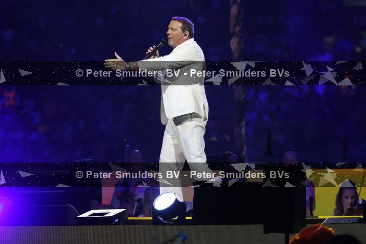 Amsterdam 20 juni 2026
Concert Toppers in de Johan Cruijff arena . 
Robert leroy