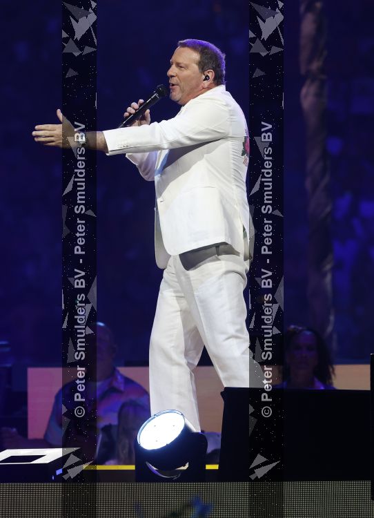 Amsterdam 20 juni 2026
Concert Toppers in de Johan Cruijff arena . 
Robert leroy
