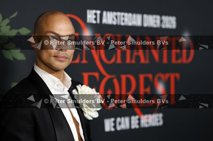 Amsterdam 13 juni 2026
Amsterdam diner 2026 tbv het aidsfonds in Afas Live . Roger Brunings