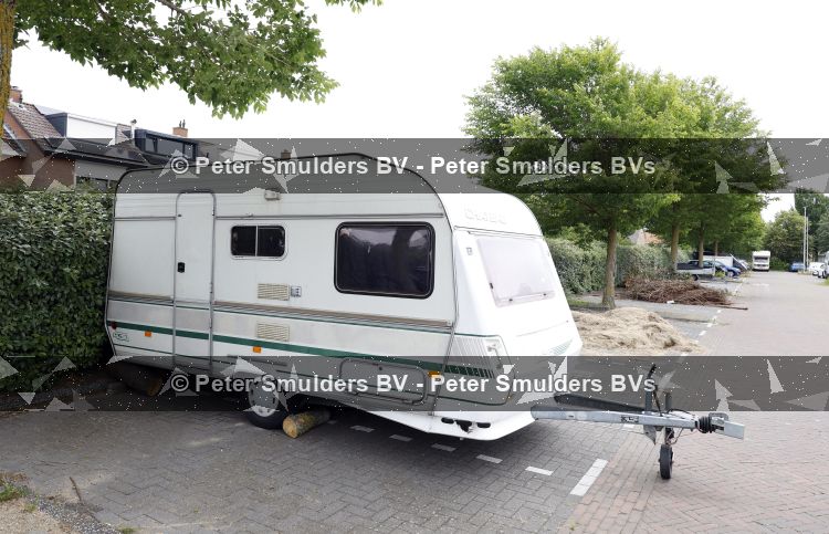 Noordwijk 17 juni 2026
Rogier Smit woont met zijn twee honden in een caravan omdat hij geen huis kan vinden .