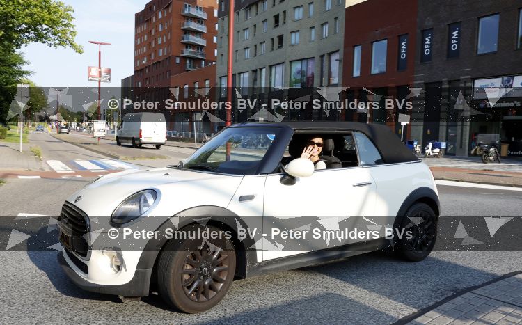 Nieuwegein 27 juni 2026
Romy Monteiro in haar mini cooper cabrio 