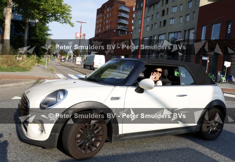 Nieuwegein 27 juni 2026
Romy Monteiro in haar mini cooper cabrio 