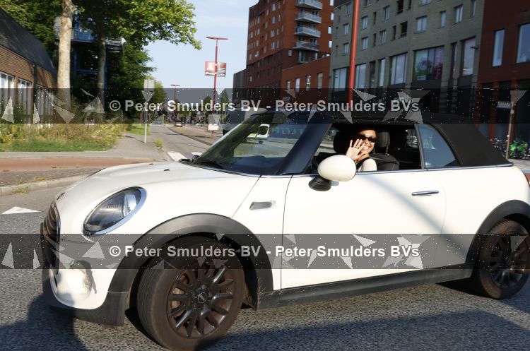 Nieuwegein 27 juni 2026
Romy Monteiro in haar mini cooper cabrio 