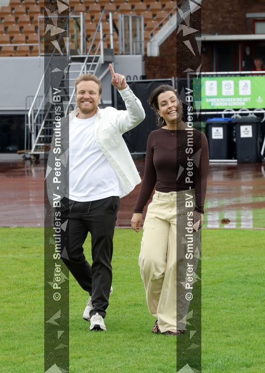 Amsterdam 4 juni 2026
Lunch met artiesten en influencers van de Amsterdamse zomer in het Olympisch stadion. Sebastiaan v Dam met Britt