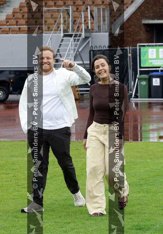 Amsterdam 4 juni 2026
Lunch met artiesten en influencers van de Amsterdamse zomer in het Olympisch stadion. Sebastiaan v Dam met Britt