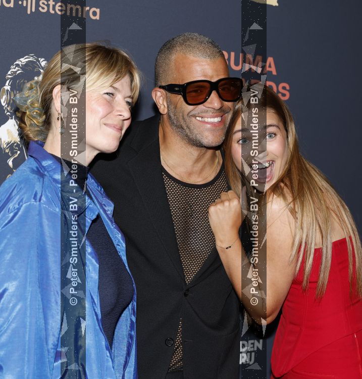 Amsterdam 8 juni 2026
Buma awards in de schouwburg van Amsterdam . Yousef (Sef) Gnaoui en partner Roxanne Dekker en Roxy Dekker