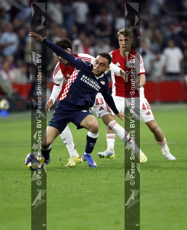 Amsterdam, 2 Mei 2026
Kompetitiewedstrijd AJAX-PSV, eindstand 2-2
Sergino Dest Sean Steur Rayane Bounida