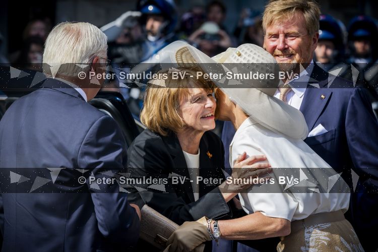 Amsterdam 9 juni 2026
Op uitnodiging van Zijne Majesteit de Koning - Koning Willem Alexander en Koningin Maxima brengt de bondspresident van Duitsland, Frank-Walter Steinmeier, een staatsbezoek aan Nederland. Hij wordt hierbij vergezeld door zijn echtgenote Elke BÃ¼denbender.