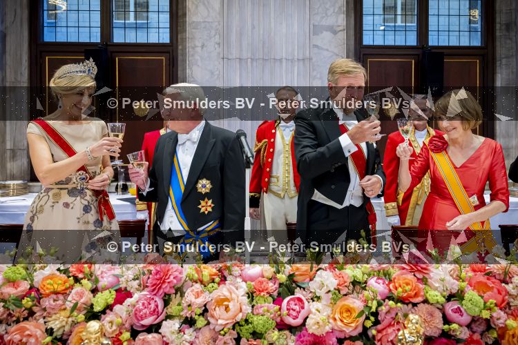 Amsterdam 9 juni 2026
Op uitnodiging van Zijne Majesteit de Koning - Koning Willem Alexander en Koningin Maxima brengt de bondspresident van Duitsland, Frank-Walter Steinmeier, een staatsbezoek aan Nederland. Hij wordt hierbij vergezeld door zijn echtgenote Elke BÃ¼denbender.