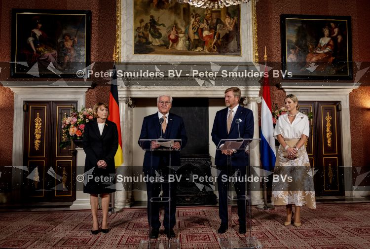 Amsterdam 9 juni 2026
Op uitnodiging van Zijne Majesteit de Koning - Koning Willem Alexander en Koningin Maxima brengt de bondspresident van Duitsland, Frank-Walter Steinmeier, een staatsbezoek aan Nederland. Hij wordt hierbij vergezeld door zijn echtgenote Elke BÃ¼denbender.