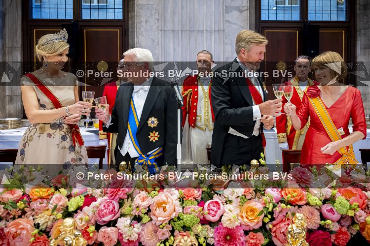 Amsterdam 9 juni 2026
Op uitnodiging van Zijne Majesteit de Koning - Koning Willem Alexander en Koningin Maxima brengt de bondspresident van Duitsland, Frank-Walter Steinmeier, een staatsbezoek aan Nederland. Hij wordt hierbij vergezeld door zijn echtgenote Elke BÃ¼denbender.