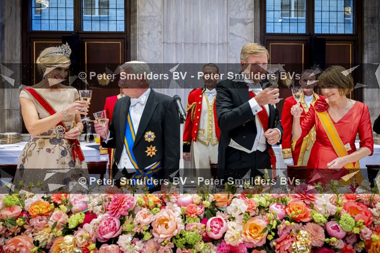 Amsterdam 9 juni 2026
Op uitnodiging van Zijne Majesteit de Koning - Koning Willem Alexander en Koningin Maxima brengt de bondspresident van Duitsland, Frank-Walter Steinmeier, een staatsbezoek aan Nederland. Hij wordt hierbij vergezeld door zijn echtgenote Elke BÃ¼denbender.