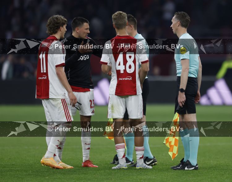 Amsterdam, 2 Mei 2026
Kompetitiewedstrijd AJAX-PSV, eindstand 2-2
Steven Berghuis