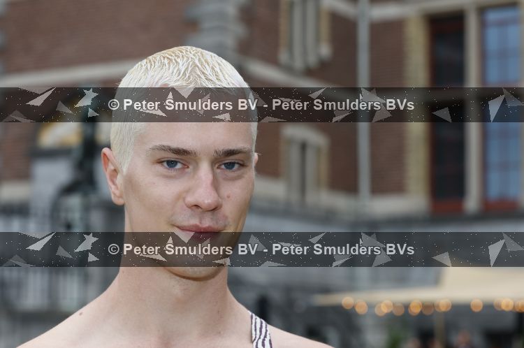 Amsterdam 4 juni 2026
Presentatie Magnum en modeshow in het rijksmuseum . Stijn de Vries