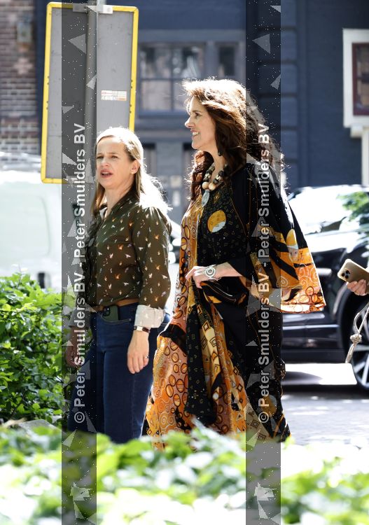 Laren 23 juni 2026
Opnames Gooische vrouwen met aanwezig Linda de Mol Tjitske Reidinga Susan Visser en Lies Visschedijk . Opnames vinden plaats bij restaurant Brink 20 
