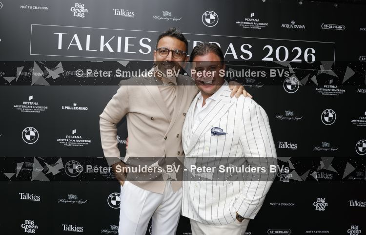 Amsterdam 4 juni 2026
Talkies terras awards bij hotel Pestana . Ook de nieuwe cover met daarop Eelko v Kooten en Olcay Gulsen wordt onthult. Tamer Gonen 