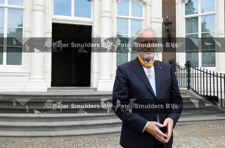 Den Haag 30 juni 2026
Koning Willem Alexander Koningin Maxima en prinses Amalia bij afscheid van Thom de Graaf in raad v State .