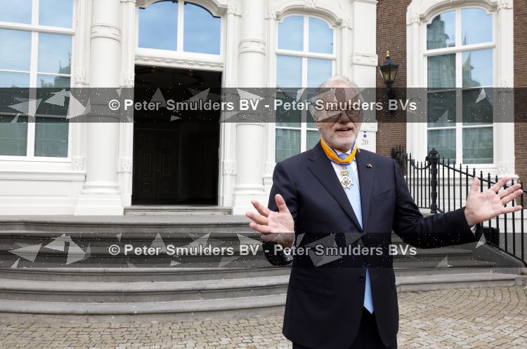 Den Haag 30 juni 2026
Koning Willem Alexander Koningin Maxima en prinses Amalia bij afscheid van Thom de Graaf in raad v State .