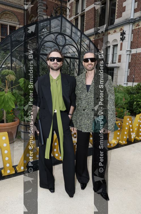 Amsterdam 4 juni 2026
Presentatie Magnum en modeshow in het rijksmuseum . Tommy Driessen met partner