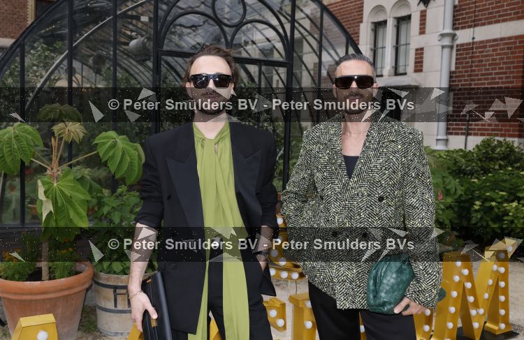 Amsterdam 4 juni 2026
Presentatie Magnum en modeshow in het rijksmuseum . Tommy Driessen met partner
