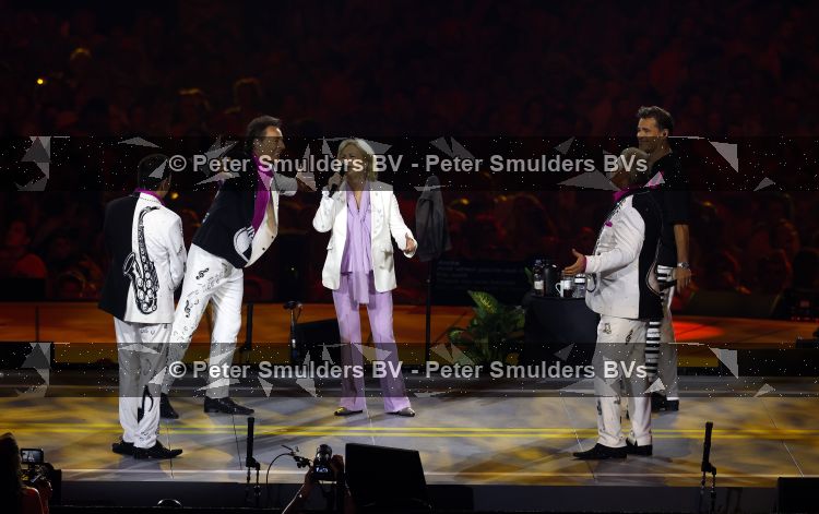 Amsterdam 20 juni 2026
Concert Toppers in de Johan Cruijff arena . 
Toppers
