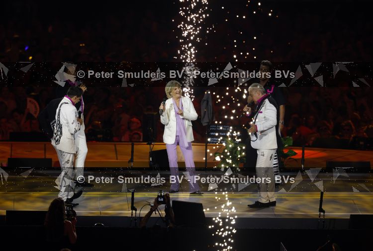 Amsterdam 20 juni 2026
Concert Toppers in de Johan Cruijff arena . 
Toppers