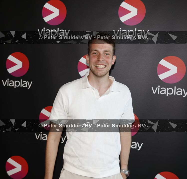 Amsterdam 16 april 2026
Max Verstappen voor viaplay in Theater Amsterdam .