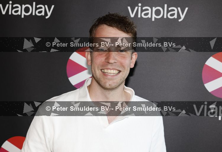 Amsterdam 16 april 2026
Max Verstappen voor viaplay in Theater Amsterdam .