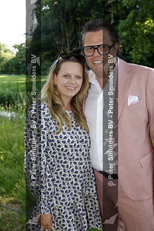 Breukelen 22 juni 2026
Nationale haringparty op Neyenrode . Wietze Snaak met partner