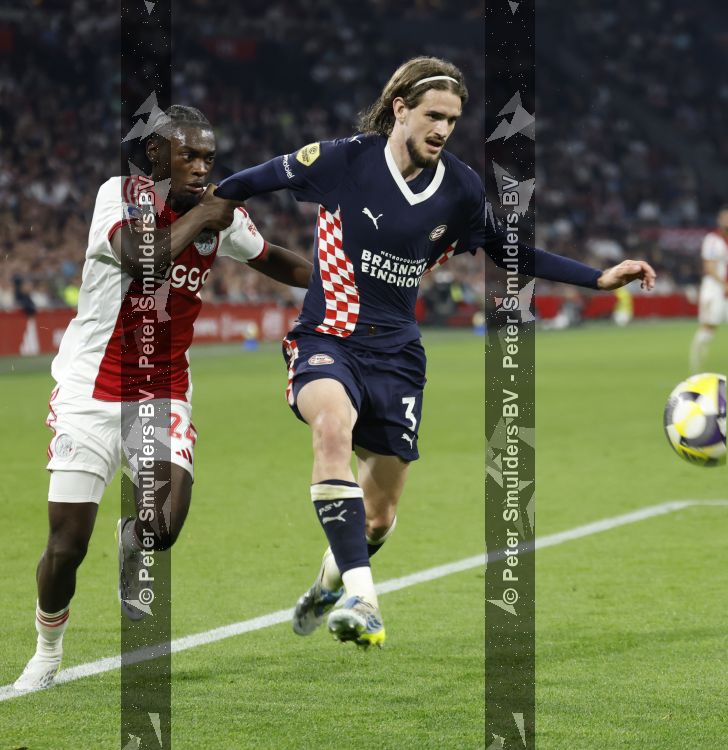 Amsterdam, 2 Mei 2026
Kompetitiewedstrijd AJAX-PSV, eindstand 2-2
Yarek Gasiorowski en Jorthy Mokio