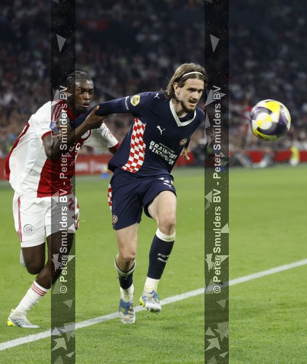 Amsterdam, 2 Mei 2026
Kompetitiewedstrijd AJAX-PSV, eindstand 2-2
Yarek Gasiorowski