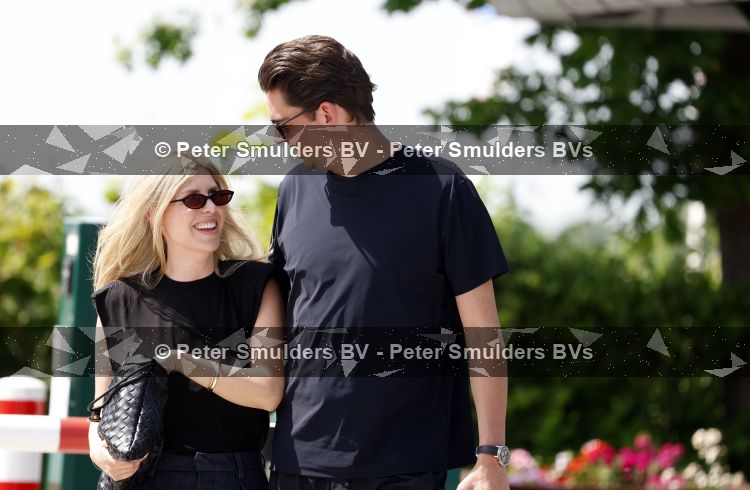 Vinkeveen 23 mei 2026
Yves Berendse met zijn nieuwe vriendin Amy Britt. 