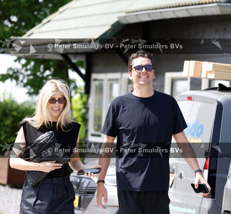 Vinkeveen 23 mei 2026
Yves Berendse met zijn nieuwe vriendin Amy Britt. 