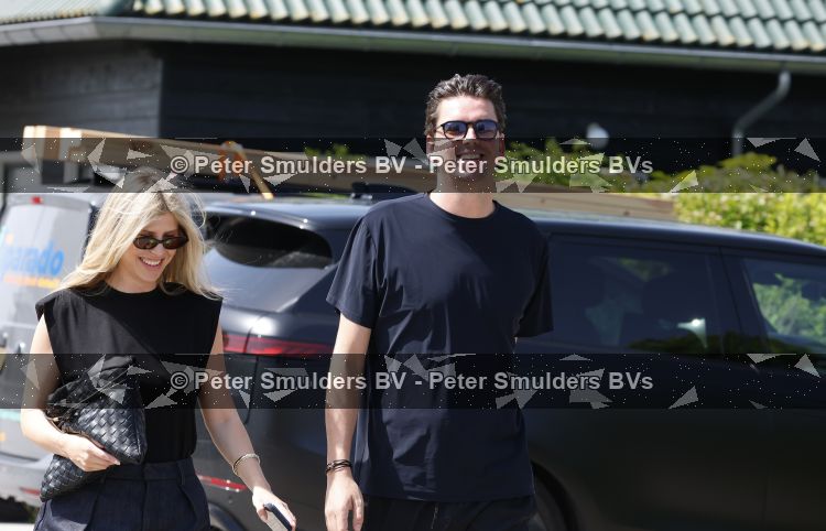 Vinkeveen 23 mei 2026
Yves Berendse met zijn nieuwe vriendin Amy Britt. 