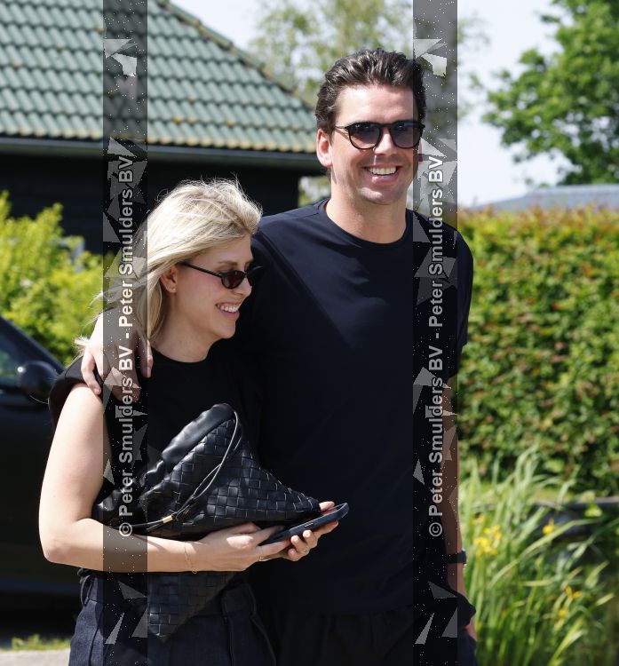 Vinkeveen 23 mei 2026
Yves Berendse met zijn nieuwe vriendin Amy Britt. 