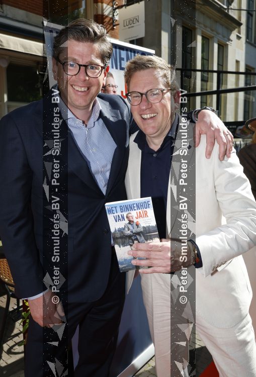 Den Haag 21 mei 2026
Boekpresentatie Jair Ferwerda in Den Haag bij Cafe restaurant Luden .