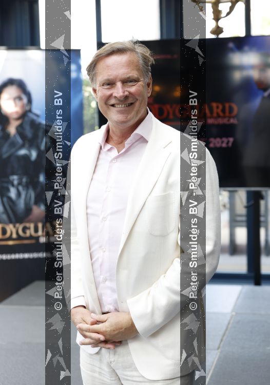 Amsterdam 7 juli 2026
Presentatie cast The Bodyguard met in de hoofdrollen Gaia Aikman Dorian Bindels Juvat Westendorp en Numidia . Albert Verlinde is een van de producenten . Presentatie was in het Amstel Hotel.