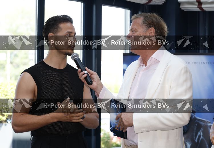 Amsterdam 7 juli 2026
Presentatie cast The Bodyguard met in de hoofdrollen Gaia Aikman Dorian Bindels Juvat Westendorp en Numidia . Albert Verlinde is een van de producenten . Presentatie was in het Amstel Hotel.