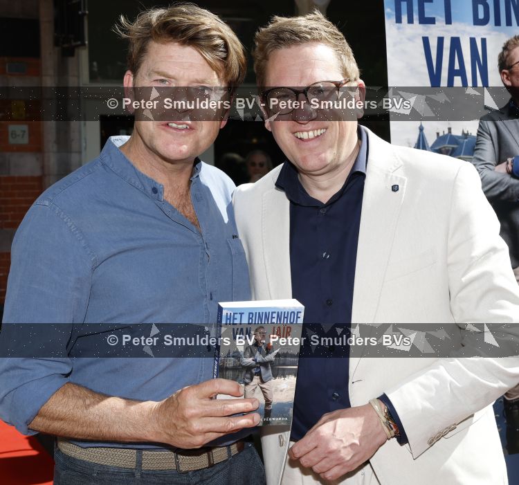 Den Haag 21 mei 2026
Boekpresentatie Jair Ferwerda in Den Haag bij Cafe restaurant Luden . Beau v erven Dorens 