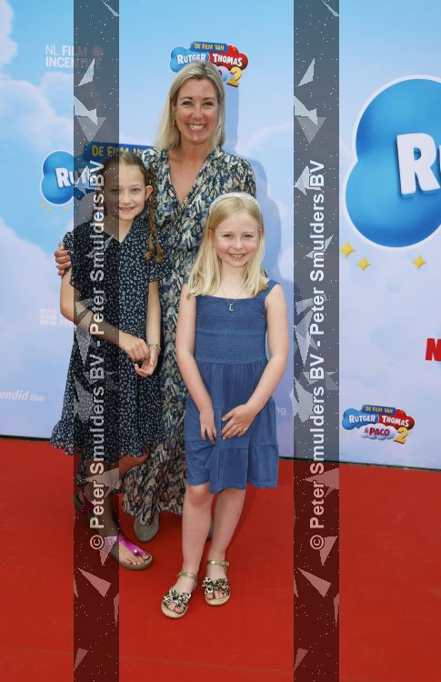 Amsterdam 31 mei 2026
Premiere Rutger Thomas en Paco 2 in Pathe Arena . Carrie ten Napel met dochter 