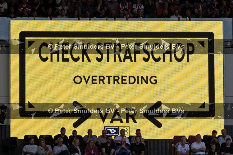 Eindhoven, 23 augustus 2026
Vriendenloterij Eredivisie
PSV - FC Groningen eindstand 5-1
Check Strafschop VAR

Foto Carlo van Hout
