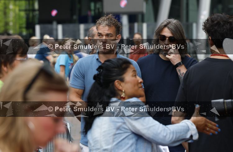 Amsterdam 31 mei 2026
Premiere Rutger Thomas en Paco 2 in Pathe Arena . Dionne Slagter kwam met haar broer (blauwe polo) en partner ( zonnebril )