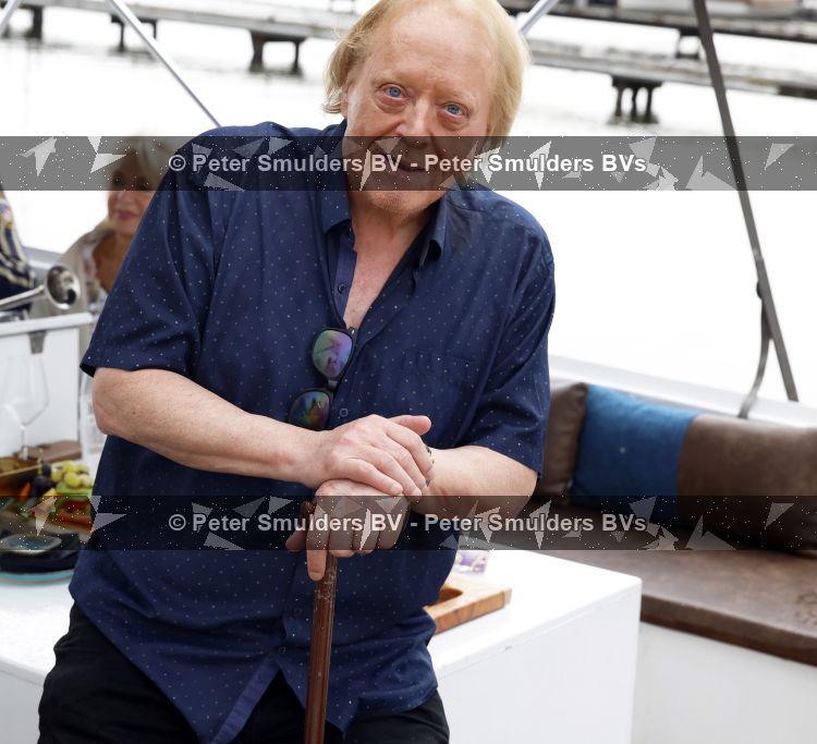 Loosdrecht 29 mei 2026
Eddy Ouwens viert zijn 80e verjaardag met een boottocht en een borrel bij Lakeside cafe .