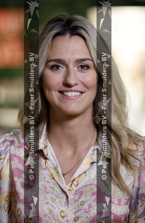 Den Haag 10 juli 2026
Boekpresentatie Estevana Polman bij boekenwinkel Paagman . Eva Jinek interviewt haar .