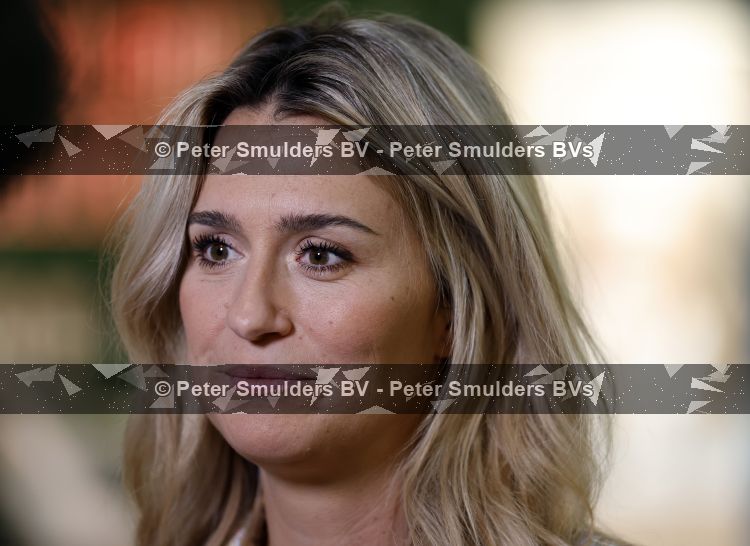 Den Haag 10 juli 2026
Boekpresentatie Estevana Polman bij boekenwinkel Paagman . Eva Jinek interviewt haar .