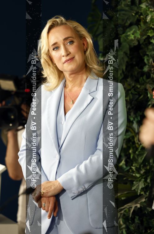 Den Haag 10 juli 2026
Boekpresentatie Estevana Polman bij boekenwinkel Paagman . Eva Jinek interviewt haar .