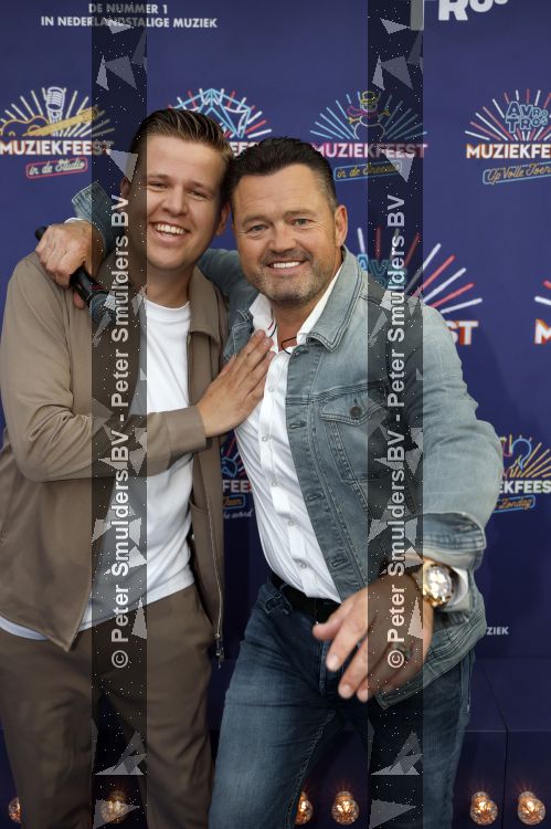 Zwolle 8 juli 2026
Muziekfeest op het Plein.  Sven Versteeg en Frans Duijts